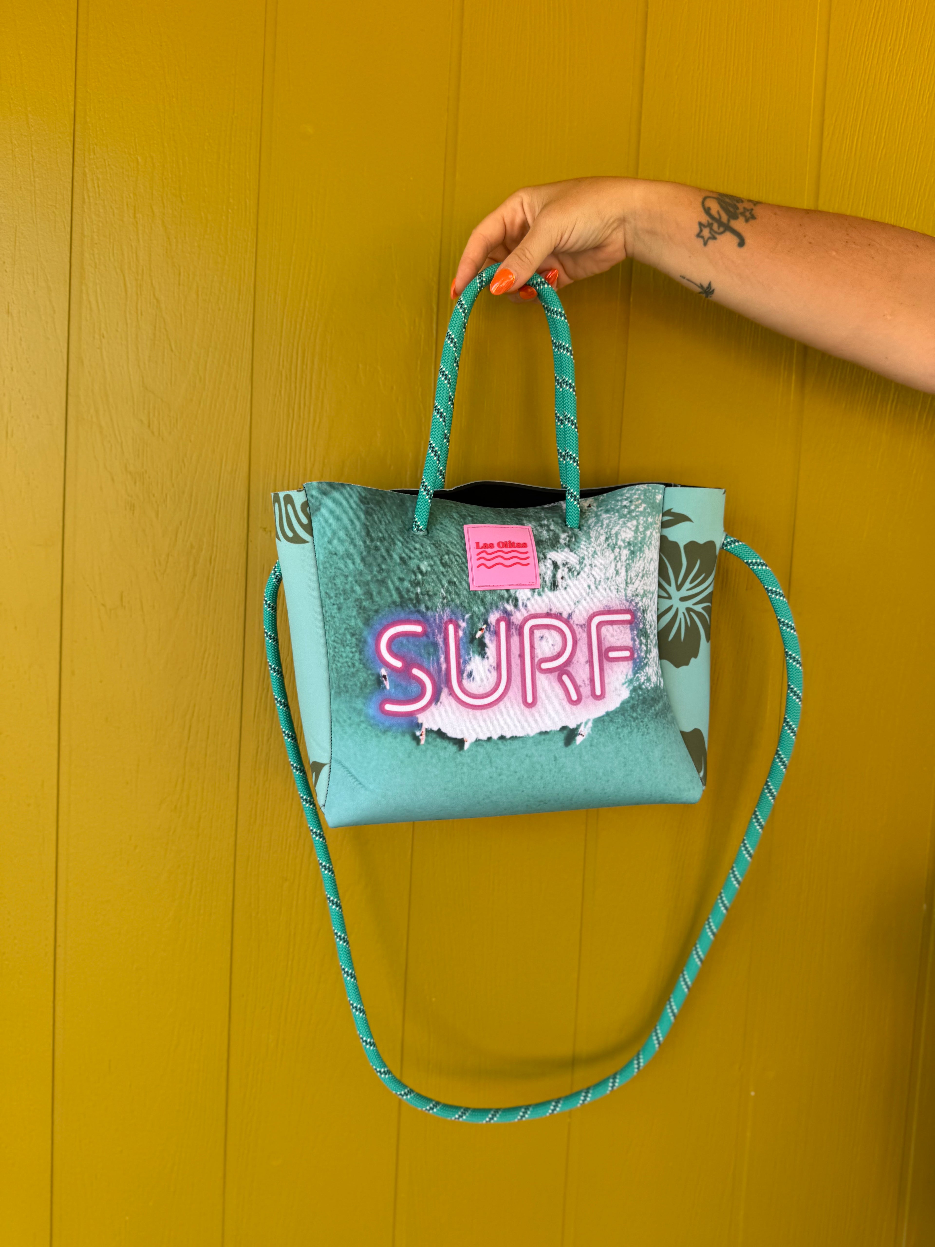 The Perfect Medium Bag in Surf