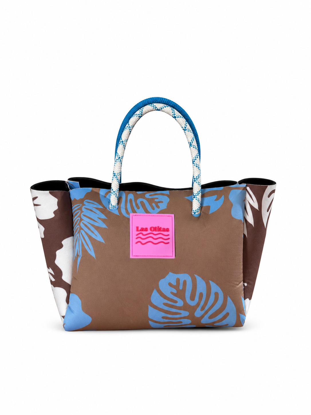 The Little Bag in Neutral Waters – LAS OLITAS